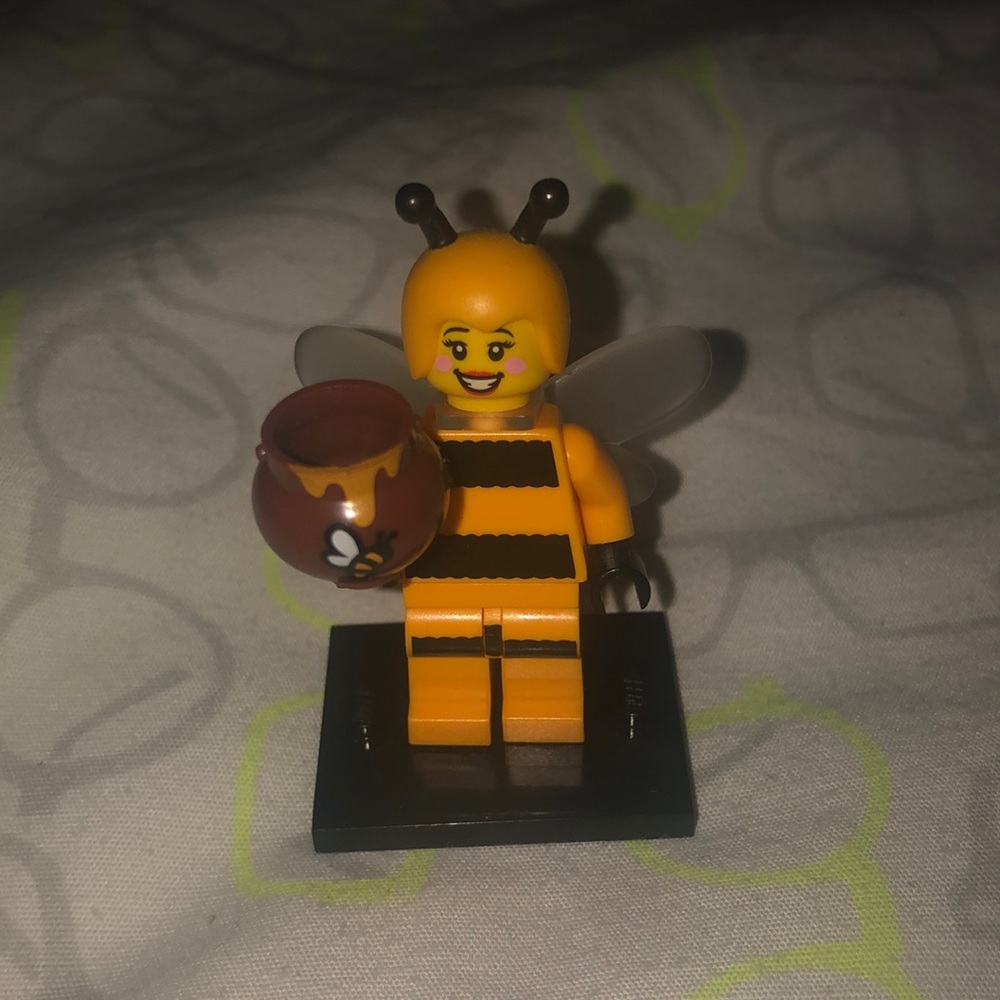 LEGO SERIES 10 MINI-FIGURE BUMBLEBEE GIRL